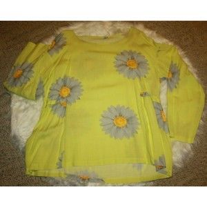 Yellow Women's Blouse Large Gray Flowers LS Sz 2X MissLook New